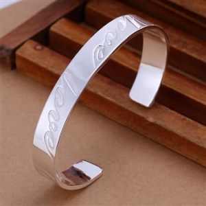 LQ-B014 LOVE BRACELET